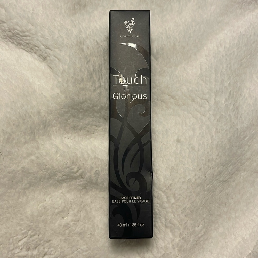 Younique Touch Glorious face primer